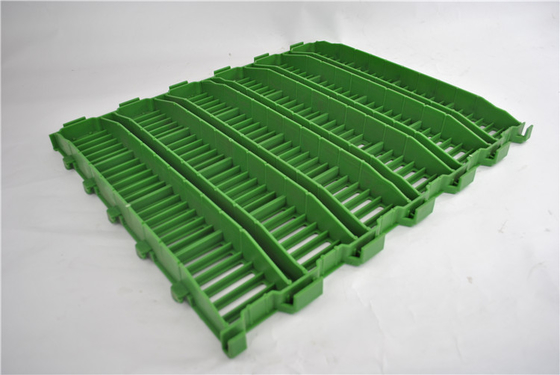 Hot Sale PP Polypropylene Plastic Slatted Slat Floor for Pig Farm Factory Price Dung Leaking Leaky Plate