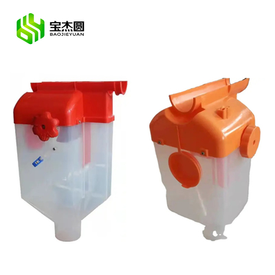 Durable 8L Pig Feeder Dispenser Pig Automatic Feeding Equipment Plastic Drop Feeder for Pigs