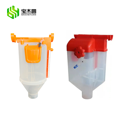Durable 8L Pig Feeder Dispenser Pig Automatic Feeding Equipment Plastic Drop Feeder for Pigs